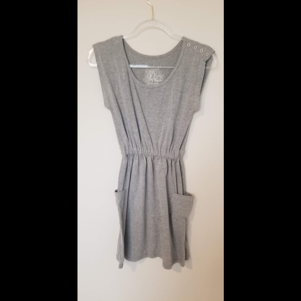Gray dress